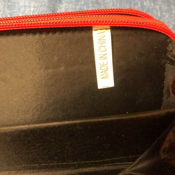 Women wristlet - Red - Picture 7 of 15